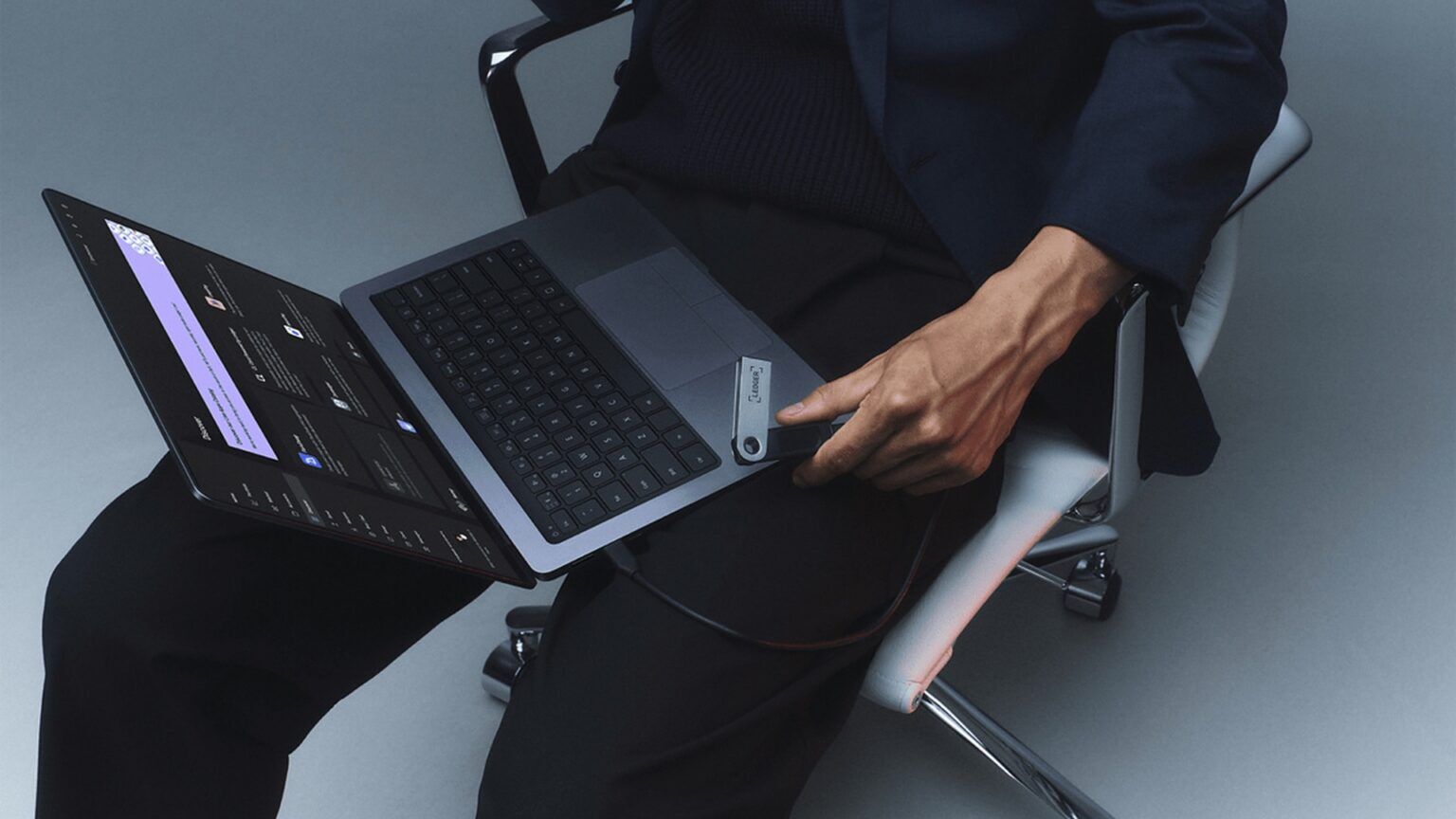Conference Set Up Images Ledger Warns Buyers Not To Set Up Wallets From Reseller